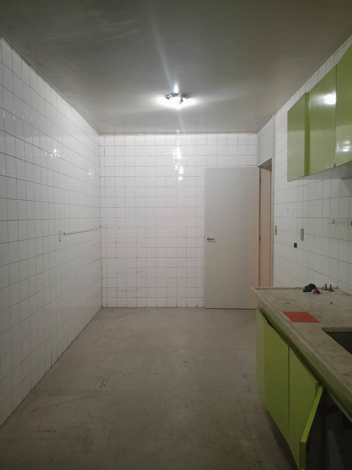 Apartamento à venda com 3 quartos, 158m² - Foto 5