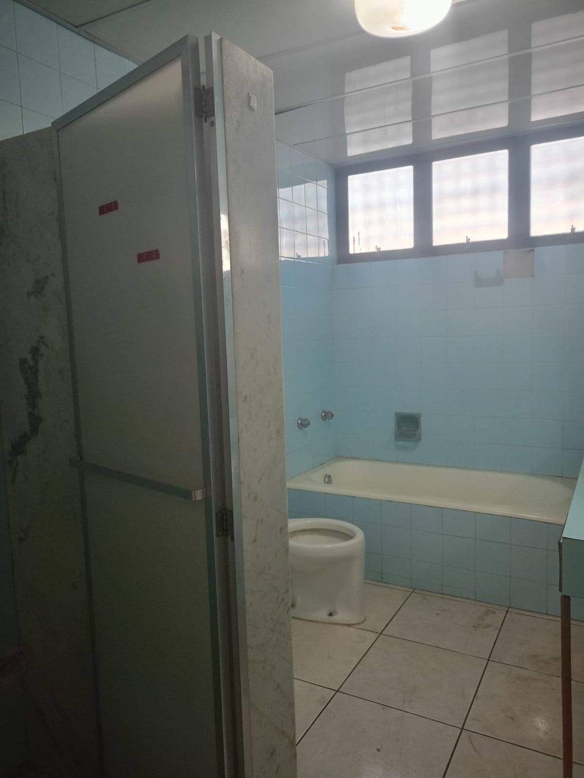 Apartamento à venda com 3 quartos, 158m² - Foto 11