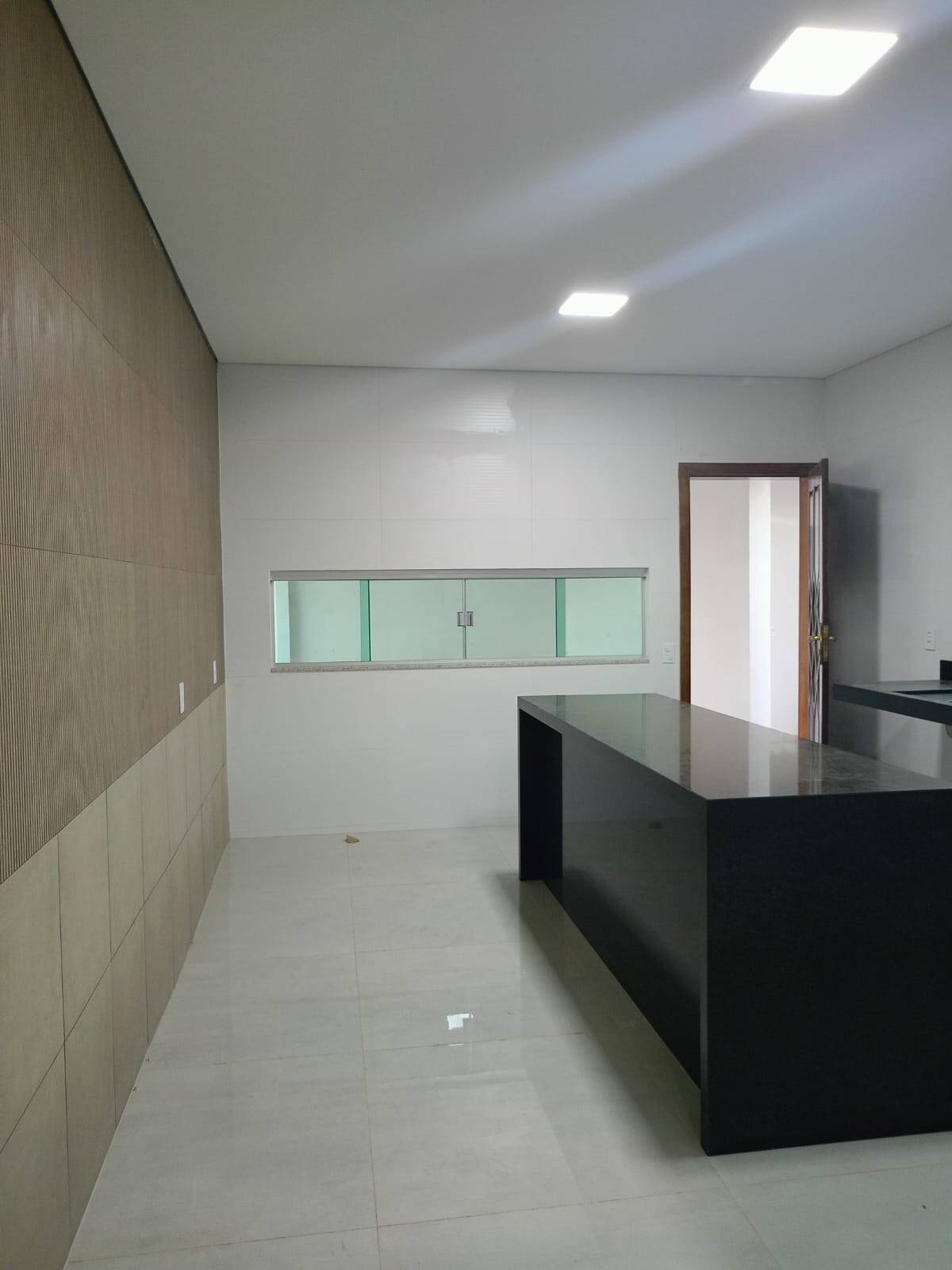 Casa à venda com 4 quartos, 220m² - Foto 9