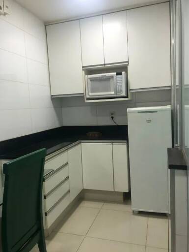 Apartamento à venda com 3 quartos, 122m² - Foto 6