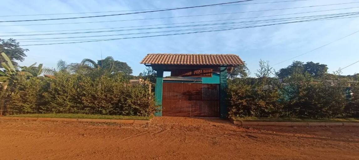 Casa de Condomínio à venda com 4 quartos, 240m² - Foto 4