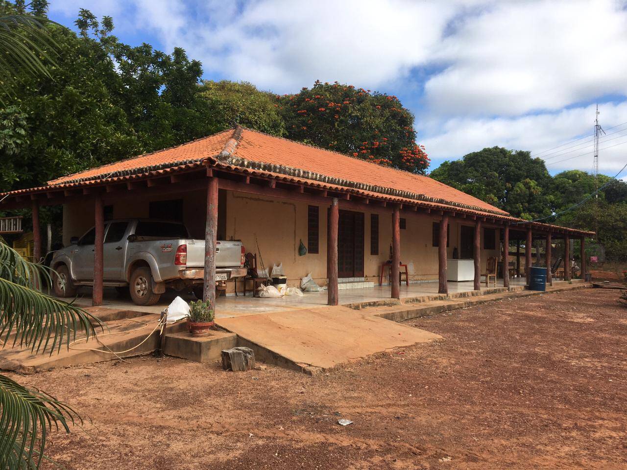 Fazenda à venda com 3 quartos, 581m² - Foto 9