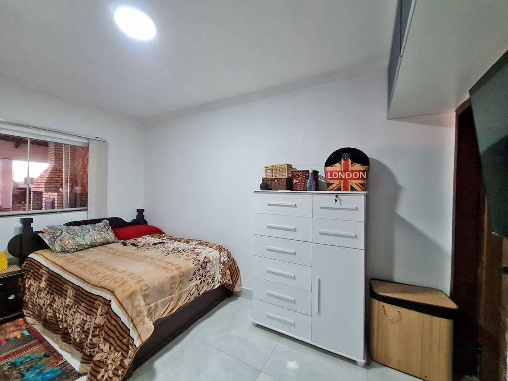 Casa à venda com 3 quartos, 150m² - Foto 8